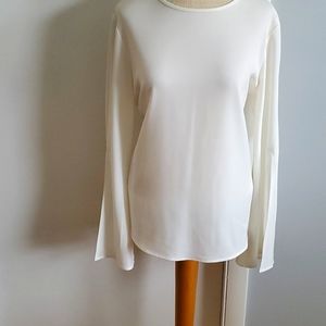 NWOT Cream blouse
